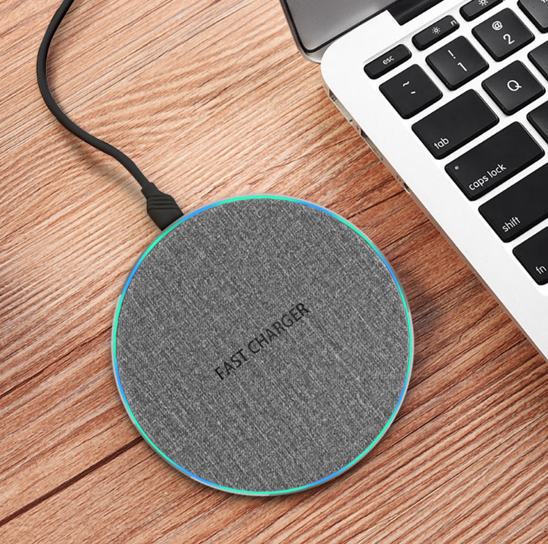 Wireless Fast Charger — Works With iPhone & Android